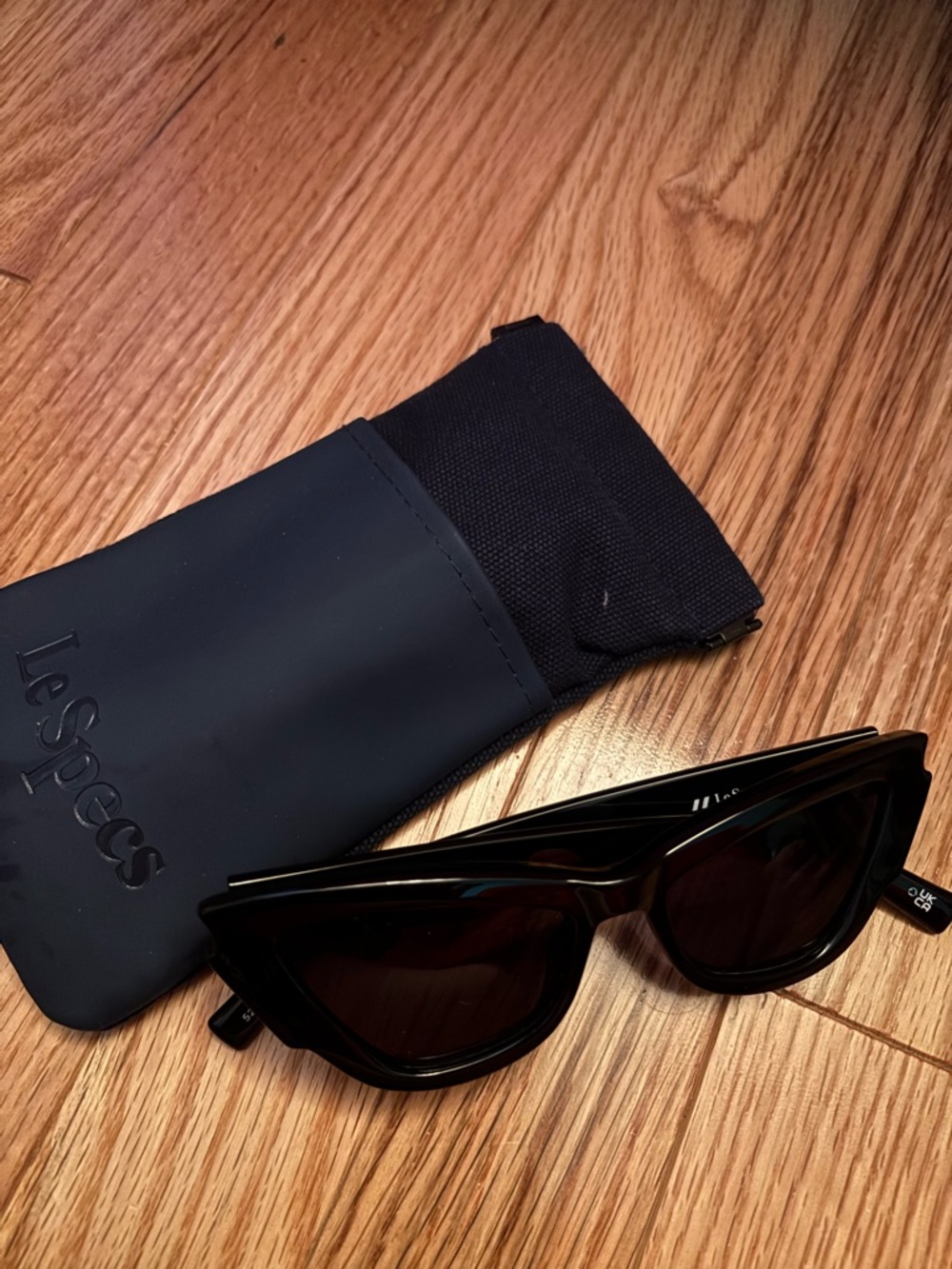 Le Specs Black Cat-Eye Sunglasses - Picture 5 of 8